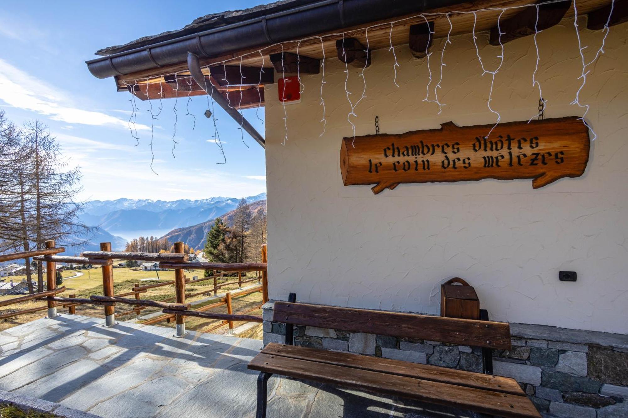 Le Coin Des Melezes - Nature & Trek - Camere In Baita Di Montagna Brusson Zewnętrze zdjęcie