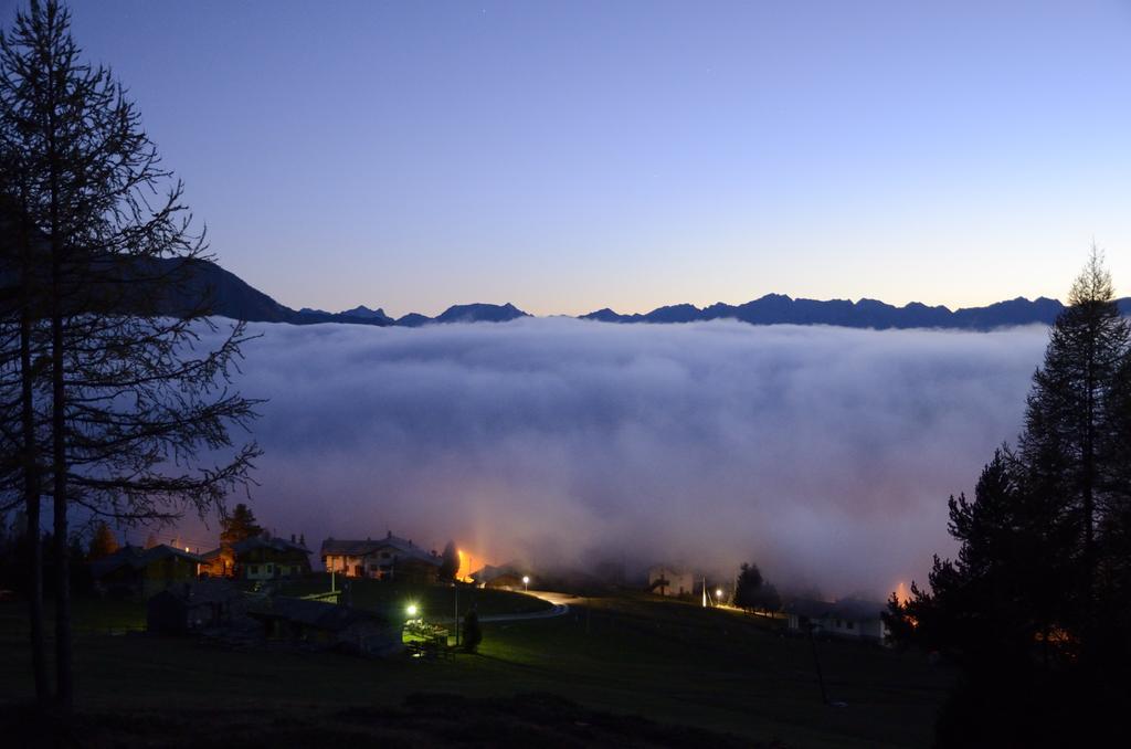 Le Coin Des Melezes - Nature & Trek - Camere In Baita Di Montagna Brusson Zewnętrze zdjęcie
